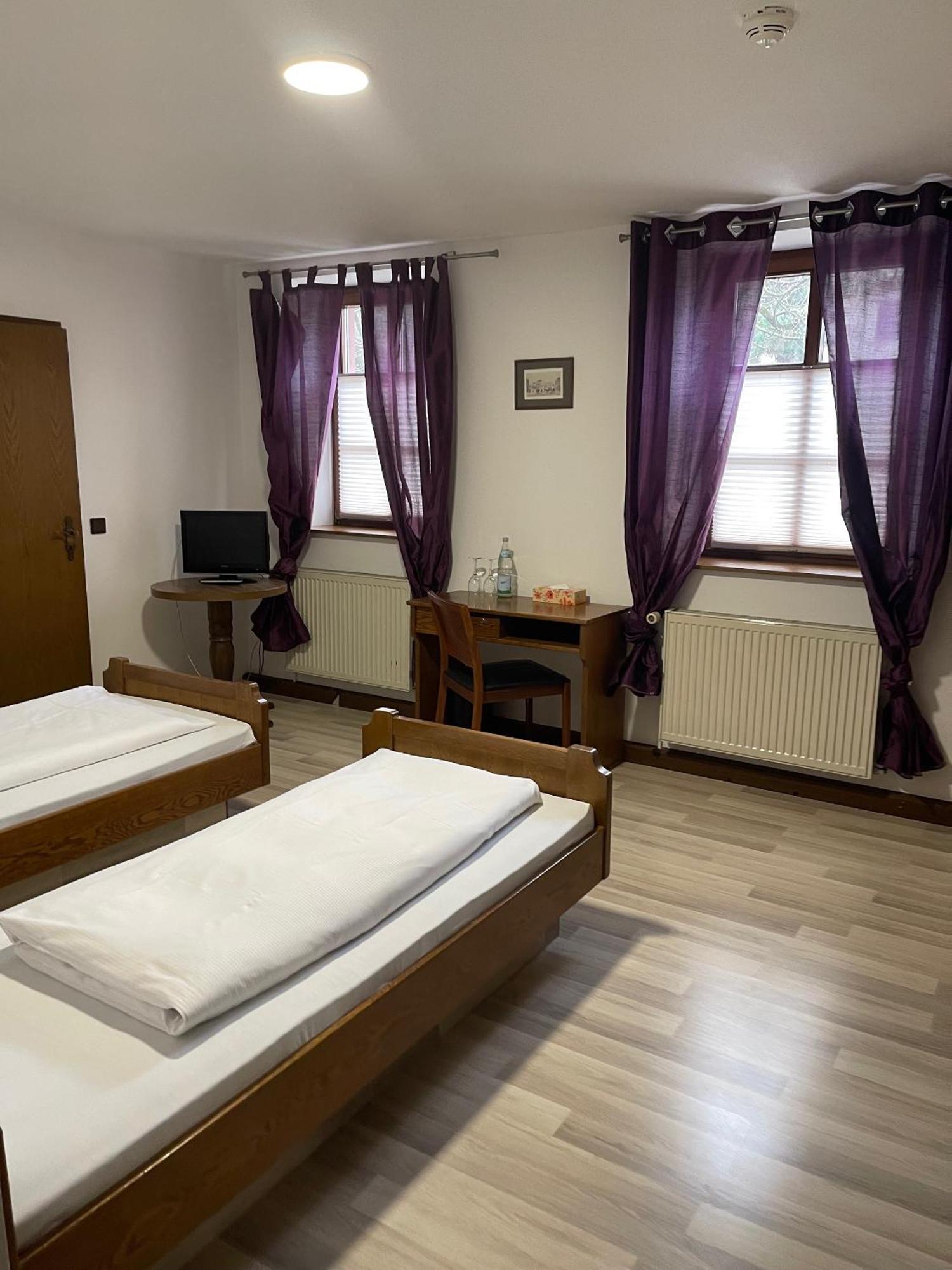 וולדורף Landhotel Sickinger Hof מראה חיצוני תמונה
